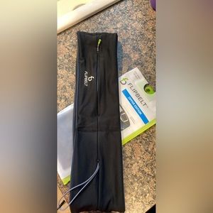Flip belt - zipper style size Large